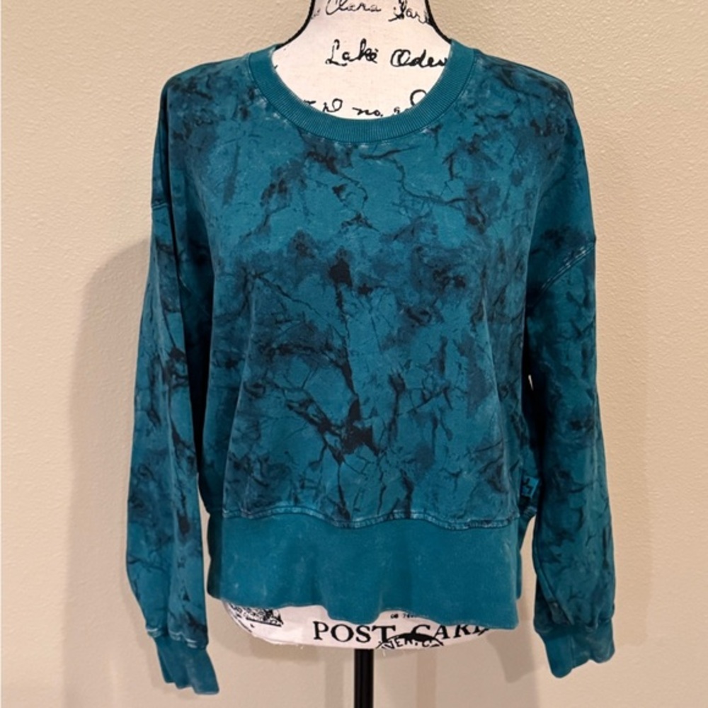 Joy Lab crop sweatshirt
